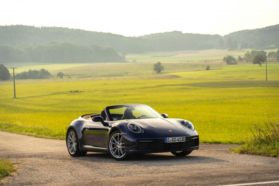  Porsche 911 Carrera Cabriolet (992) 2019 года  (WW) (фото 35 из 62)